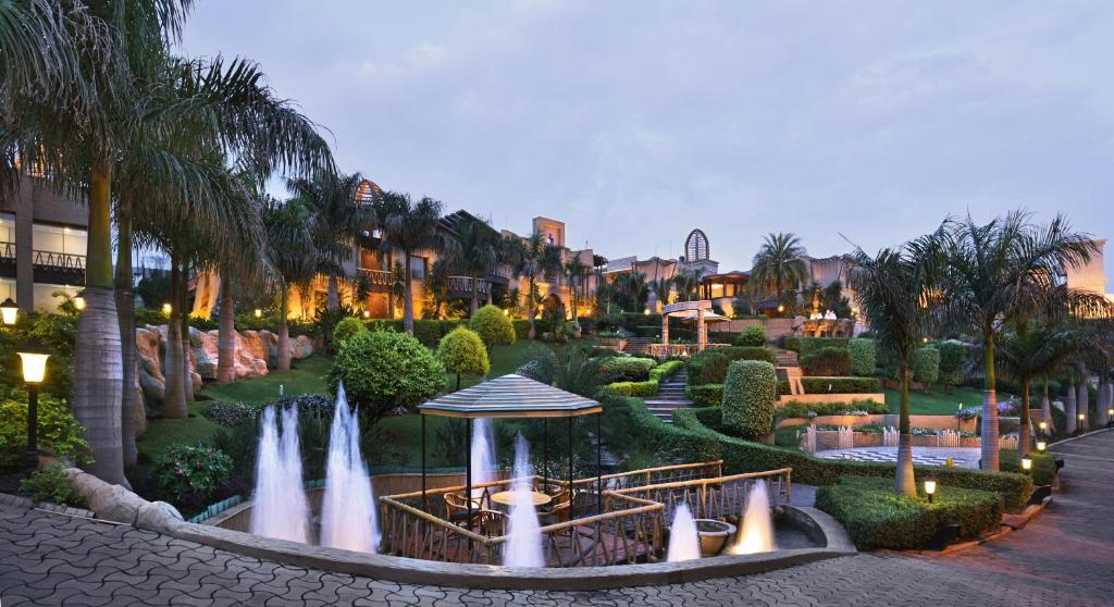 The Corinthians Resort & Club