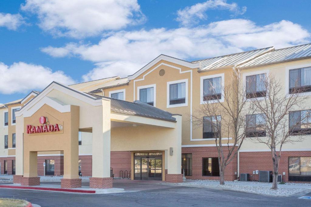 The Ramada by Wyndham Denver Downtown